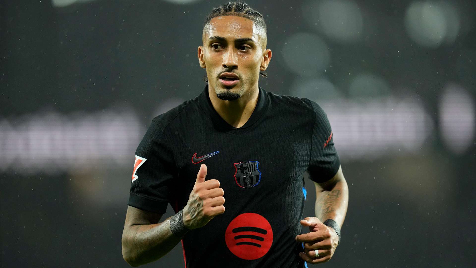 球迷无疑将 球迷无疑将