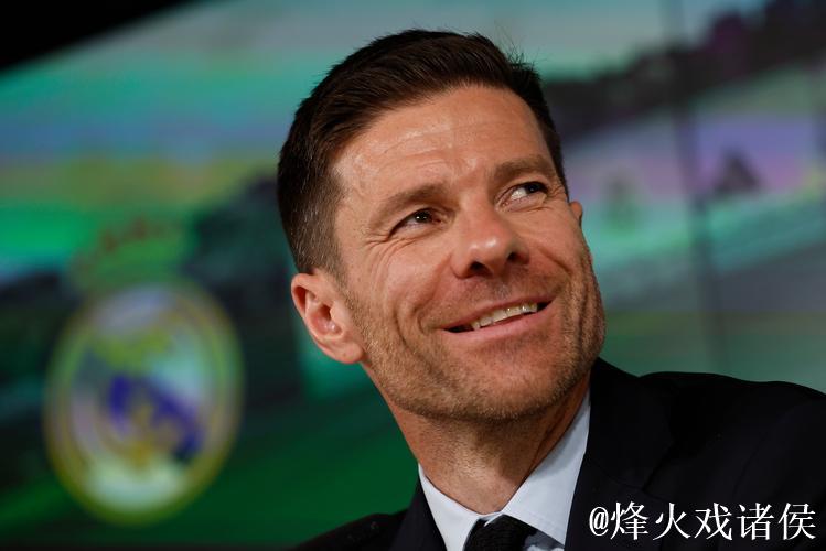 奥林匹亚科斯教练:阿隆索需时成长;皇马实力强劲 奥林匹亚科斯教练:阿隆索需时成长;皇马实力强劲