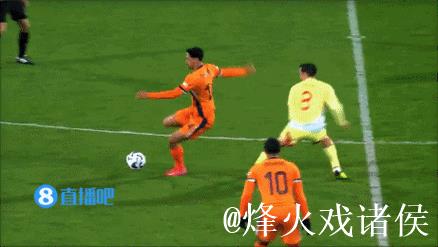 哈托染红梅里诺绝平，西班牙2-2荷兰五连胜被终结